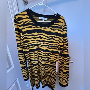 Sweet Rain Yellow and Black Patterned Sweater